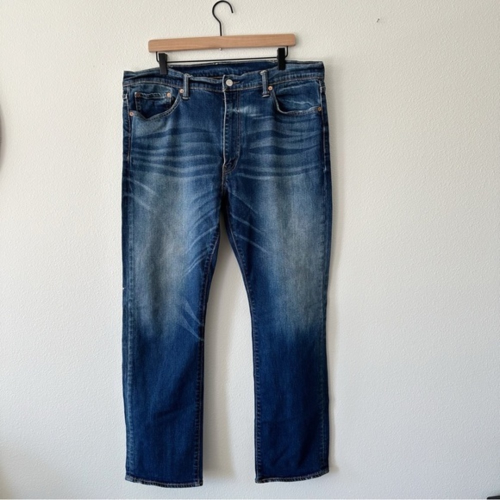 Levi’s Men’s 513 Slim Straight Jeans Medium Wash W38 L32